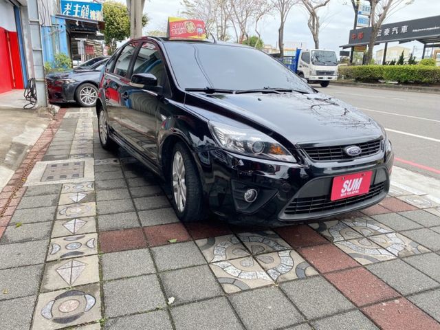 2012 福特FOCUS 運動旗艦版~5門鋼砲 實跑12萬公里 原版件 認證車一手車~五大保證十日可退  第2張相片