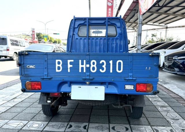 2017年 中華 VERYCA 菱利 1.3 手排貨車 一手車 僅跑5萬公里 車況健康 好開 生意人創業的最愛款  第6張相片