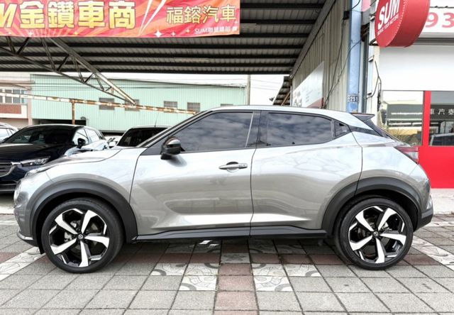 2021年式 Nissan Juke 1.0 駕趣享樂版 原鈑件 僅跑6萬 環景 數位儀錶 Bose音響 新世代小跑旅  第9張相片