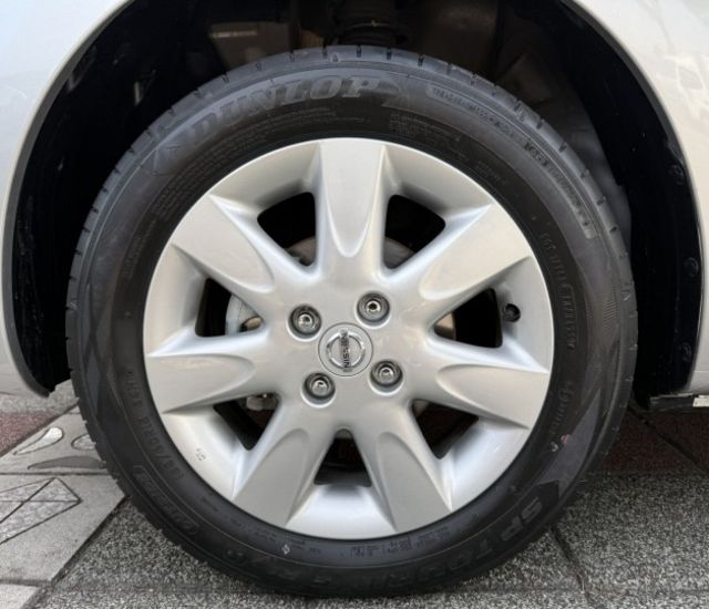 2018年 Nissan March 1.5 旗艦版 低里程 僅跑4萬公里 恆溫 I-Key 電折 都市通勤日常代步小車  第10張相片