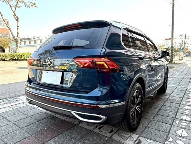 2024年式 Volkswagen Tiguan 280 TSI Elegance 原鈑件 實跑2萬  德系新世代SUV  第5張相片