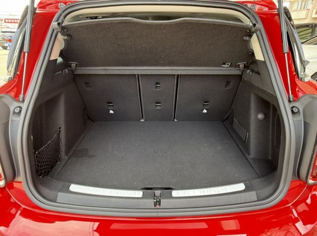 2023年式 MINI Countryman Cooper S 2.0 原鈑件 僅跑1.6萬  帥氣有型 英倫鋼砲小休旅  第8張相片