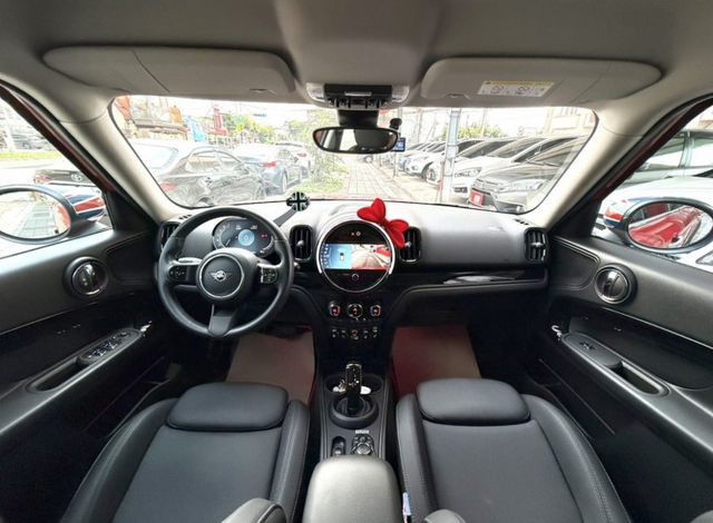 2023年式 MINI Countryman Cooper S 2.0 原鈑件 僅跑1.6萬  帥氣有型 英倫鋼砲小休旅  第12張相片