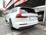 2021年 VOLVO V60 T8 inscription 2.0 油電混合 原鈑件 北歐經典質感簡約風性能轎式旅行車  第4張縮圖