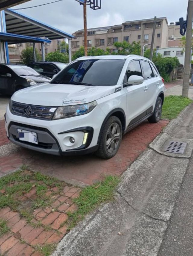 2016年 Suzuki Vitara GLX 1.6 僅跑5萬公里 恆溫  I-Key 定速 日系SUV城市型小休旅  第1張相片