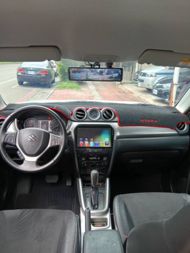 2016年 Suzuki Vitara GLX 1.6 僅跑5萬公里 恆溫  I-Key 定速 日系SUV城市型小休旅  第10張相片
