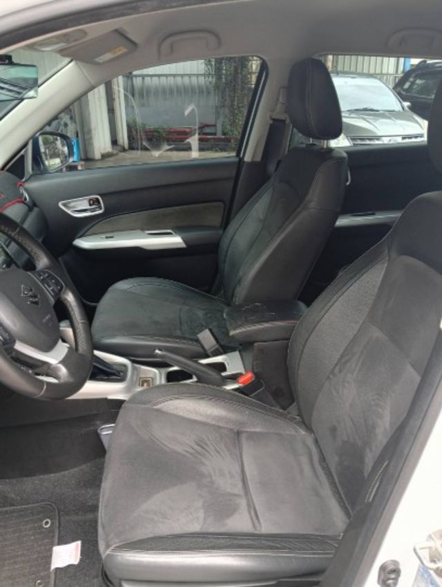 2016年 Suzuki Vitara GLX 1.6 僅跑5萬公里 恆溫  I-Key 定速 日系SUV城市型小休旅  第11張相片
