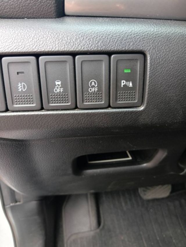 2016年 Suzuki Vitara GLX 1.6 僅跑5萬公里 恆溫  I-Key 定速 日系SUV城市型小休旅  第18張相片