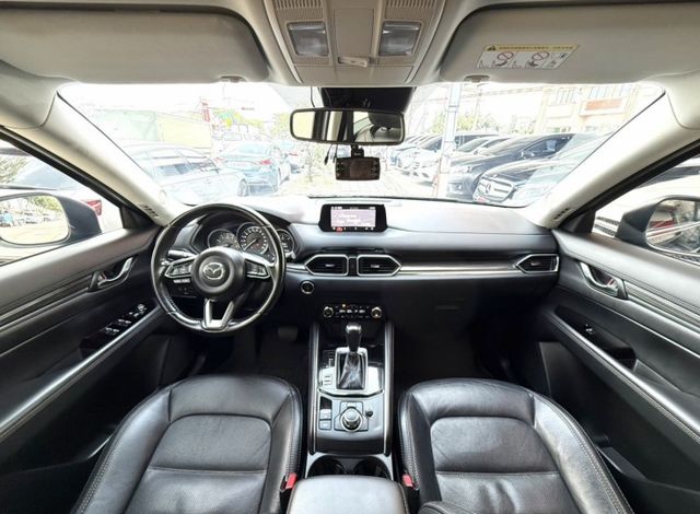 2017年 Mazda CX-5(NEW) SKY-G 2WD 頂級型 雙區恆溫 電動椅 兼顧質感 空間與安全的日系休旅  第12張相片