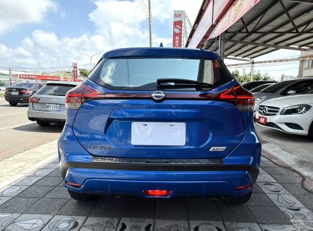 2023年 Nissan Kicks 1.6 頂級旗艦版 原鈑件 僅跑1.3萬 ACC 環景 外型年輕 都會潮流小休旅  第6張相片