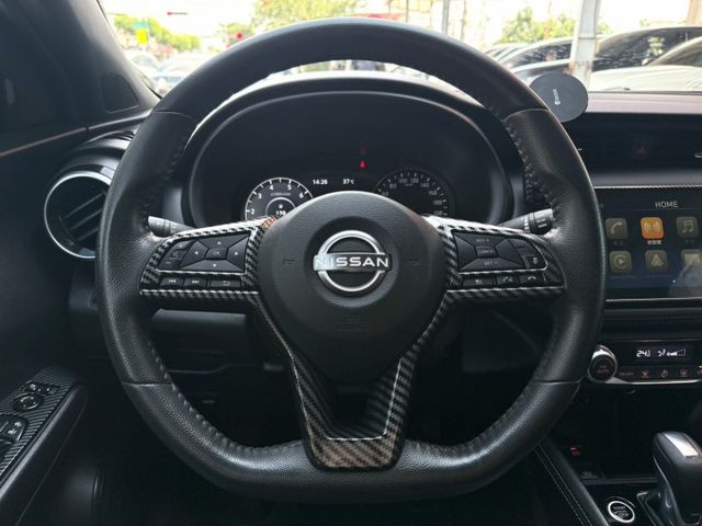 2023年 Nissan Kicks 1.6 頂級旗艦版 原鈑件 僅跑1.3萬 ACC 環景 外型年輕 都會潮流小休旅  第11張相片