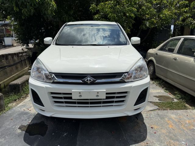 2019年中華 菱格 Zinger 2.4 精緻型 低里程 僅跑7萬 定速 衛星導航 倒車顯影 客貨兩用 全能商旅車  第2張相片