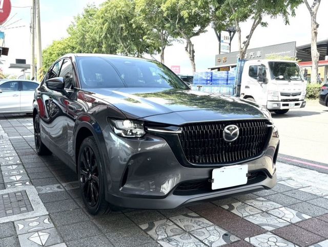 2025年式 Mazda CX-60 25S AWD Exclusive 2.5 原鈑件 僅跑2萬 日系精品級質感休旅  第3張相片