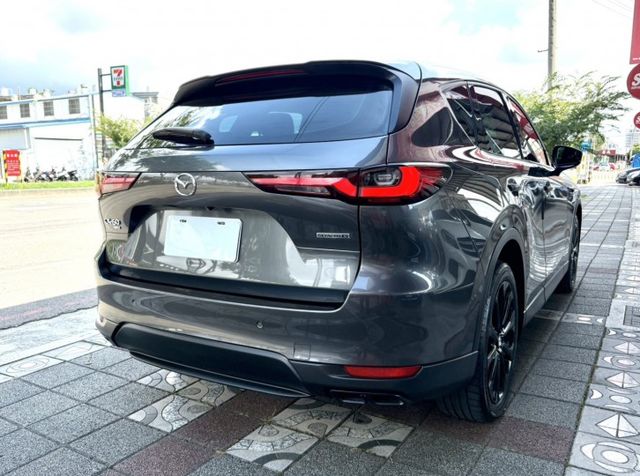 2025年式 Mazda CX-60 25S AWD Exclusive 2.5 原鈑件 僅跑2萬 日系精品級質感休旅  第5張相片