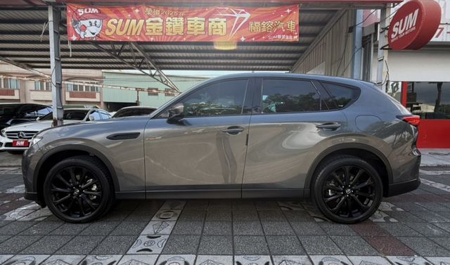2025年式 Mazda CX-60 25S AWD Exclusive 2.5 原鈑件 僅跑2萬 日系精品級質感休旅  第10張相片