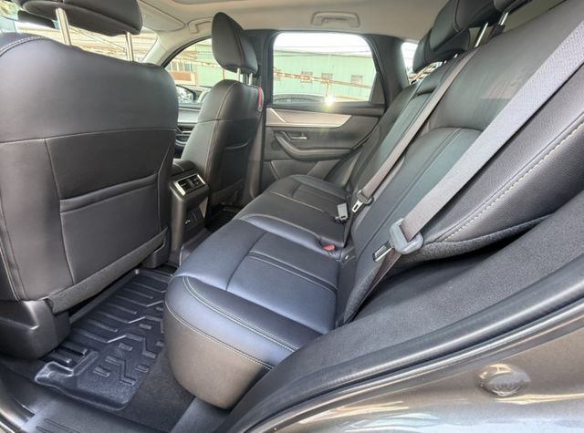 2025年式 Mazda CX-60 25S AWD Exclusive 2.5 原鈑件 僅跑2萬 日系精品級質感休旅  第14張相片
