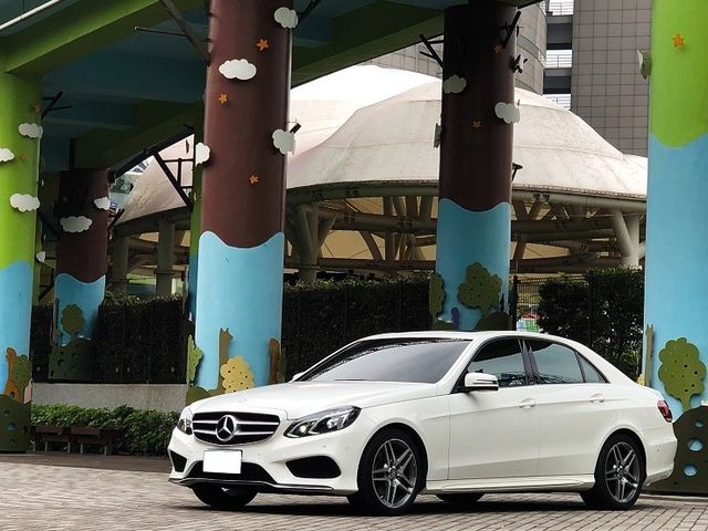M-BENZ賓士 E220D  第1張相片