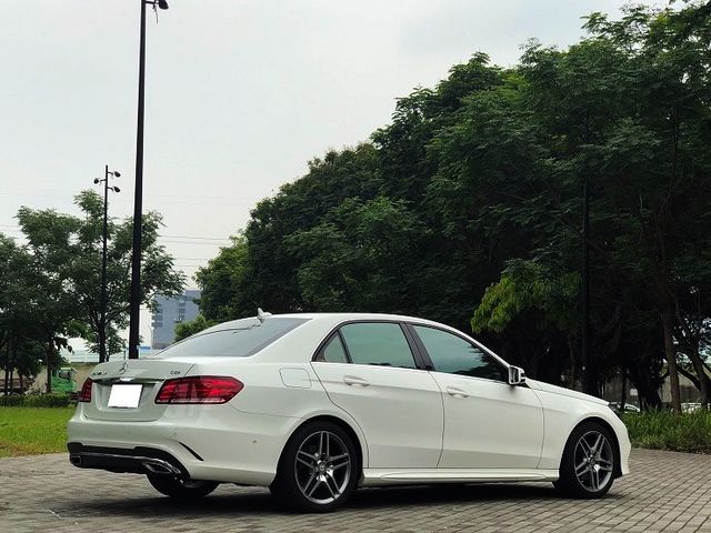 M-BENZ賓士 E220D  第6張相片