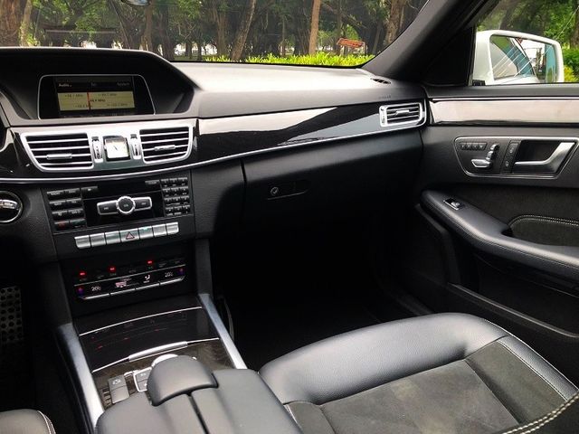 M-BENZ賓士 E220D  第13張相片
