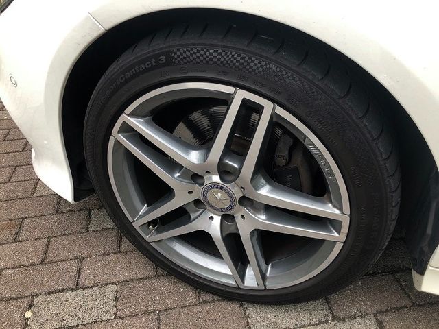 M-BENZ賓士 E220D  第14張相片
