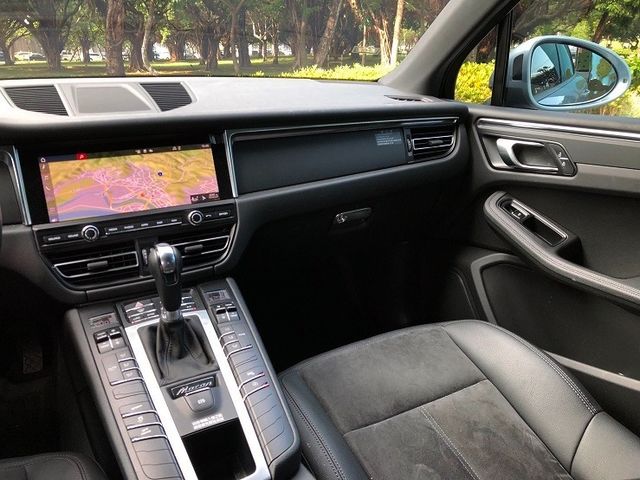 PORSCHE保時捷 MACAN  第7張相片