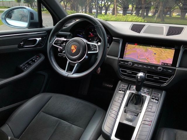 PORSCHE保時捷 MACAN  第14張相片