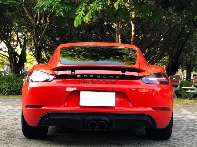 PORSCHE保時捷 CAYMAN  第4張相片