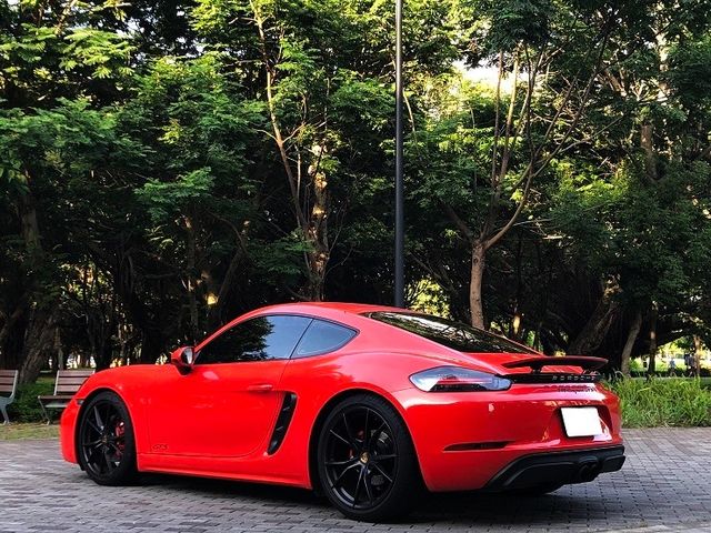 PORSCHE保時捷 CAYMAN  第5張相片