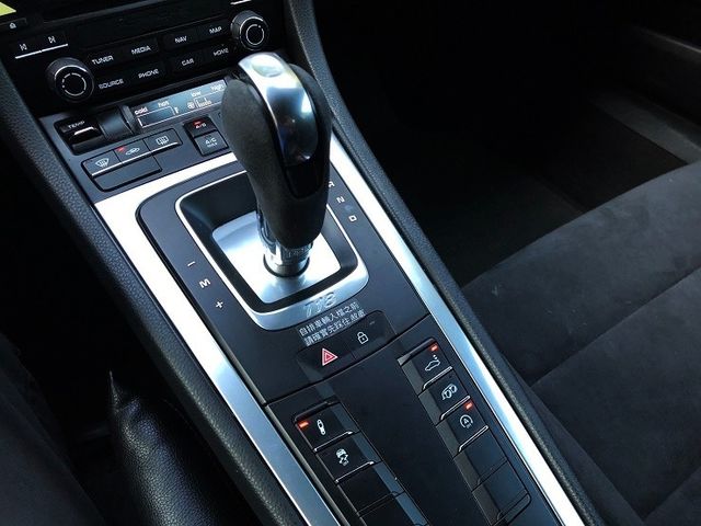 PORSCHE保時捷 CAYMAN  第10張相片