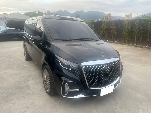 M-BENZ賓士 V250 D  第3張相片