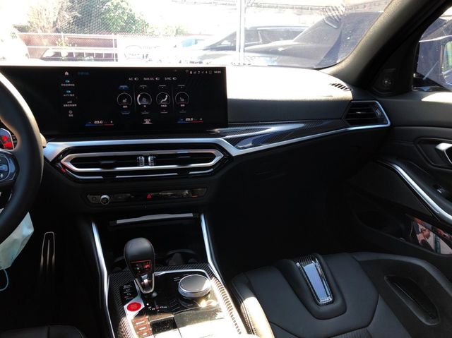 BMW寶馬 M3 SEDAN  第14張相片