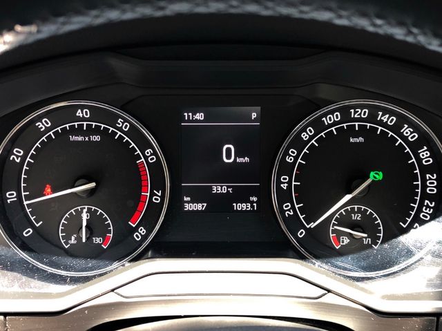 SKODA司科達 SUPERB COMBI  第14張相片