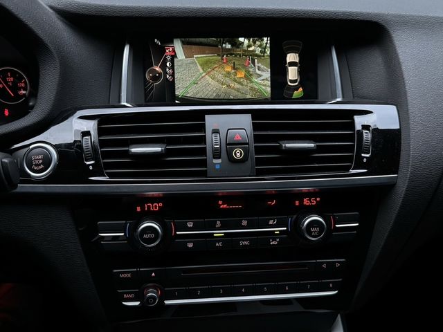 BMW寶馬 X4 XDRIVE28I  第12張相片