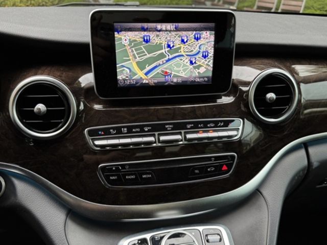 M-BENZ賓士 V250 D  第16張相片