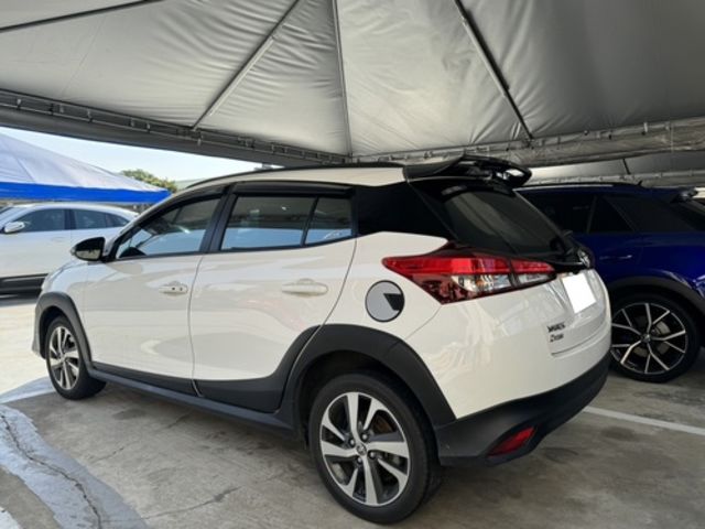 TOYOTA豐田 YARIS CROSSOVE  第3張相片