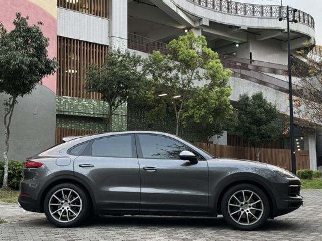 PORSCHE保時捷 CAYENNE  第3張相片