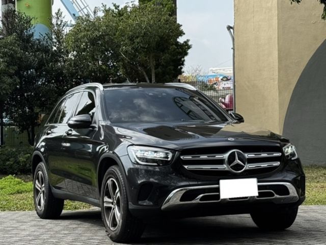 M-BENZ賓士 GLC200  第2張相片