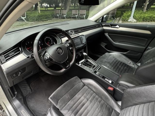 VOLKSWAGEN福斯 PASSAT VARIANT  第6張相片