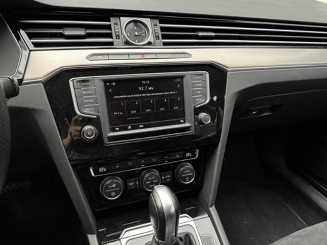 VOLKSWAGEN福斯 PASSAT VARIANT  第12張相片