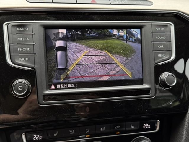 VOLKSWAGEN福斯 PASSAT VARIANT  第14張相片