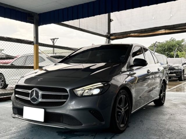 M-BENZ賓士 B180  第1張相片