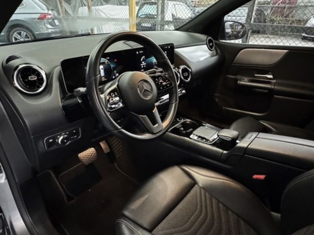 M-BENZ賓士 B180  第5張相片