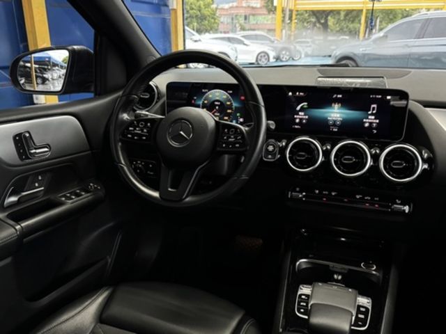 M-BENZ賓士 B180  第8張相片