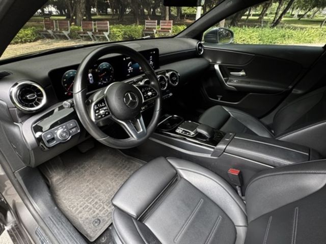 M-BENZ賓士 A200  第6張相片
