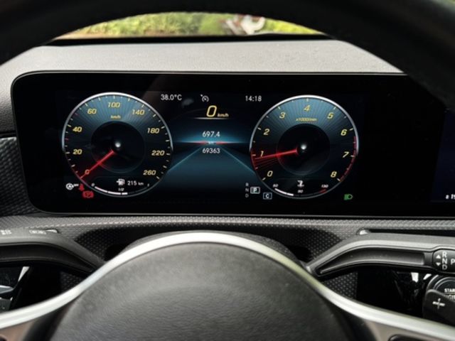 M-BENZ賓士 A200  第11張相片