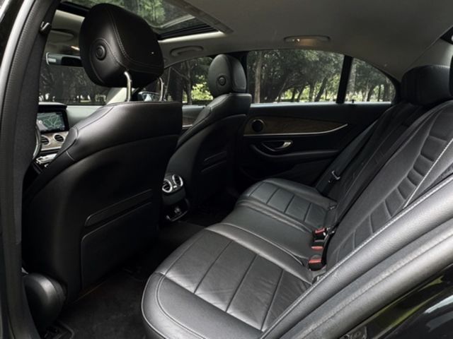 M-BENZ賓士 E250  第9張相片