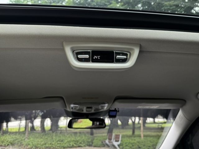 M-BENZ賓士 V250 D  第11張相片