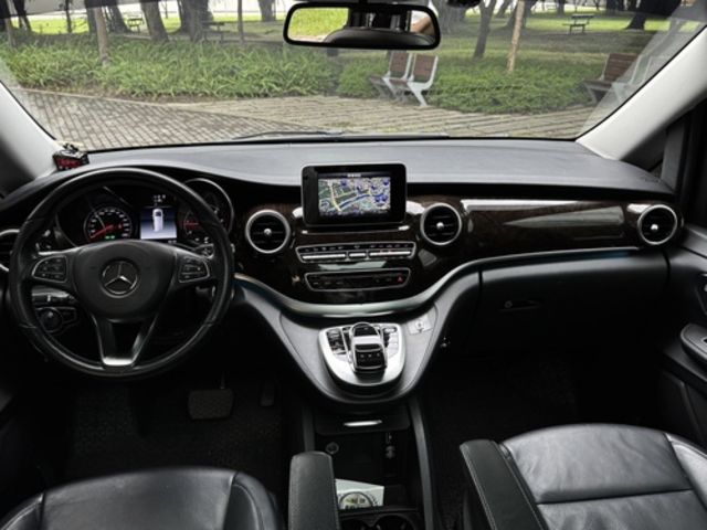 M-BENZ賓士 V250 D  第13張相片