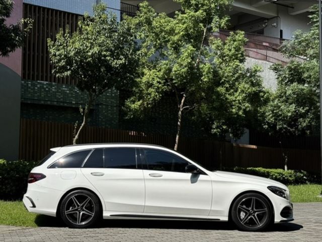 M-BENZ賓士 C43 AMG  第3張相片