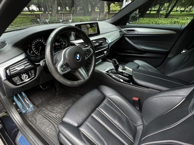 BMW寶馬 520I  第7張相片